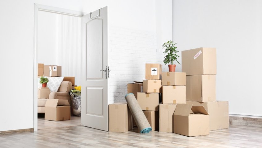 Booking of moving services